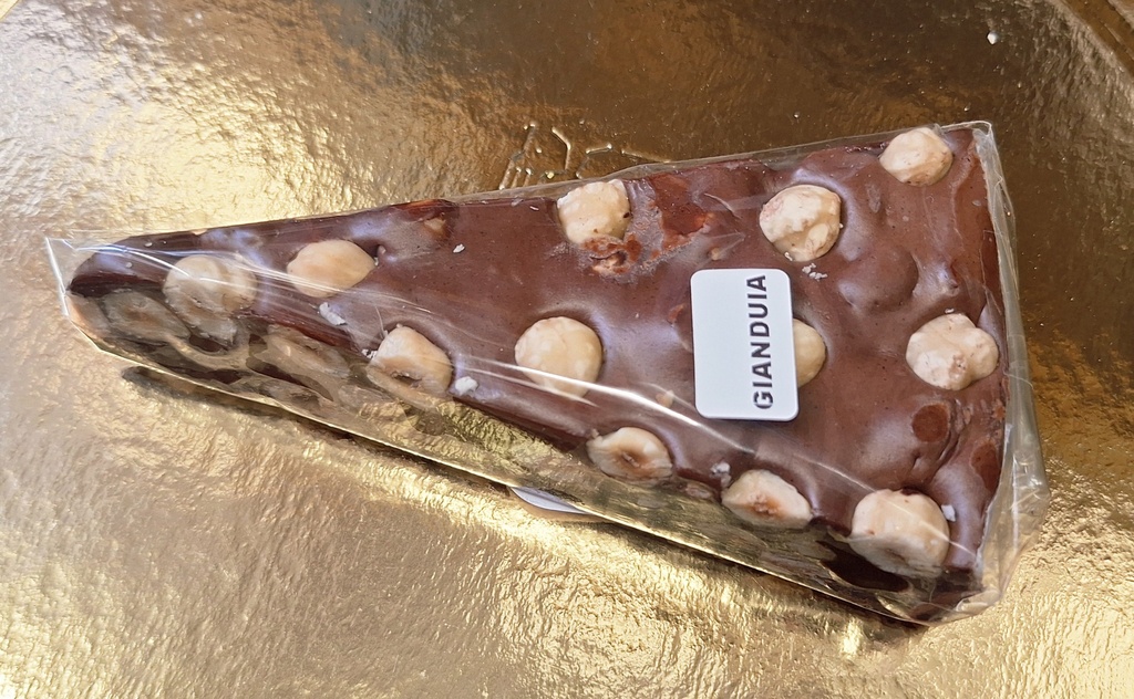 Torta Torrone al Gianduia