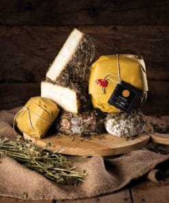 Il Fienile Pecorino Stagionato sotto Fieno