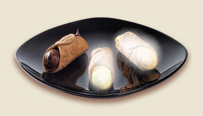 Cannoli Siciliani Gianduia Cerasani | https://www.silletti.nl